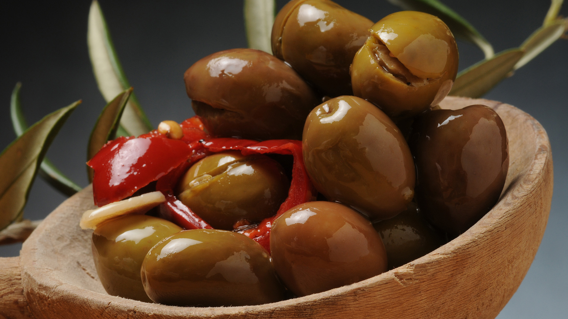 olive verdi schiacciate alla calabrese